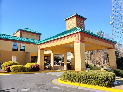 village inn clemmons nc|Village Inn Hotel & Event Center, Trademark Collection by Wyndham.